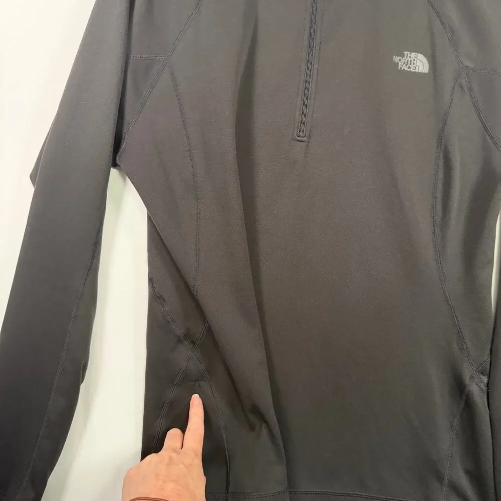 The North Face Men’s M 1/4 Zip Base Layer Black Lightweight Hiking Gorpcore